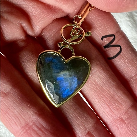 Choose from 10! 14k Subtle Flash Labradorite ❤️ Heart Toggle Necklace Pendant - Picture 7 of 15